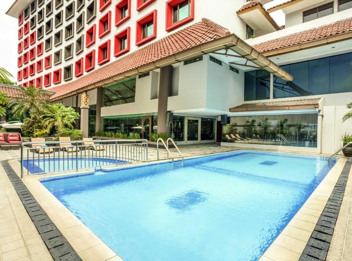Tamarin Hotel Jakarta Manage By Vib Hospitality Management Exteriör bild