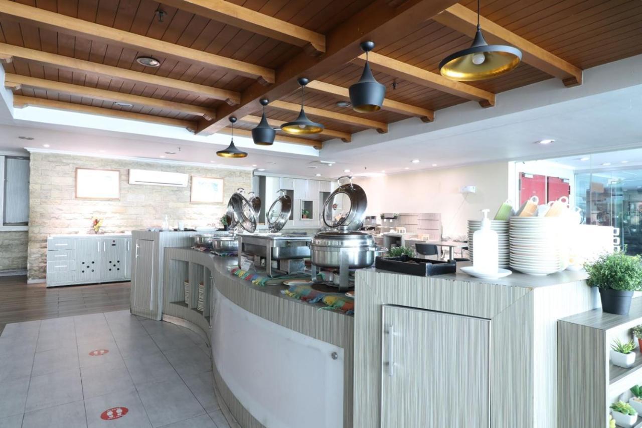 Tamarin Hotel Jakarta Manage By Vib Hospitality Management Exteriör bild