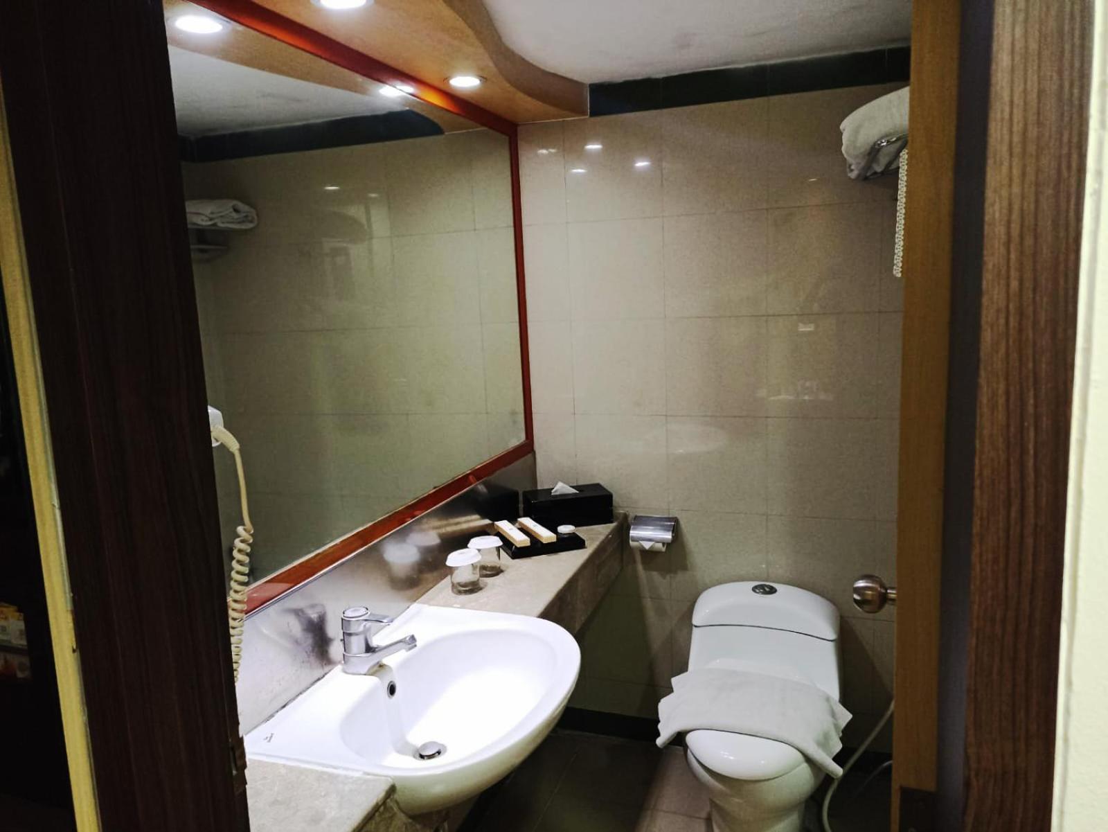 Tamarin Hotel Jakarta Manage By Vib Hospitality Management Exteriör bild