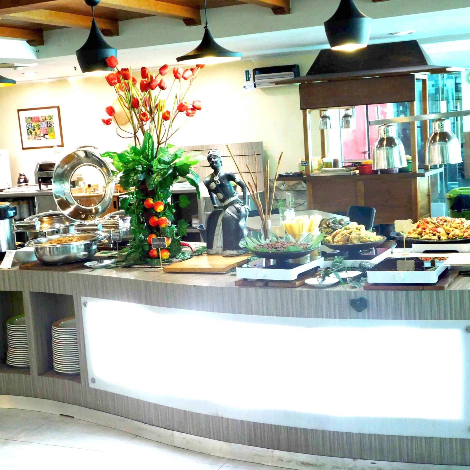 Tamarin Hotel Jakarta Manage By Vib Hospitality Management Exteriör bild