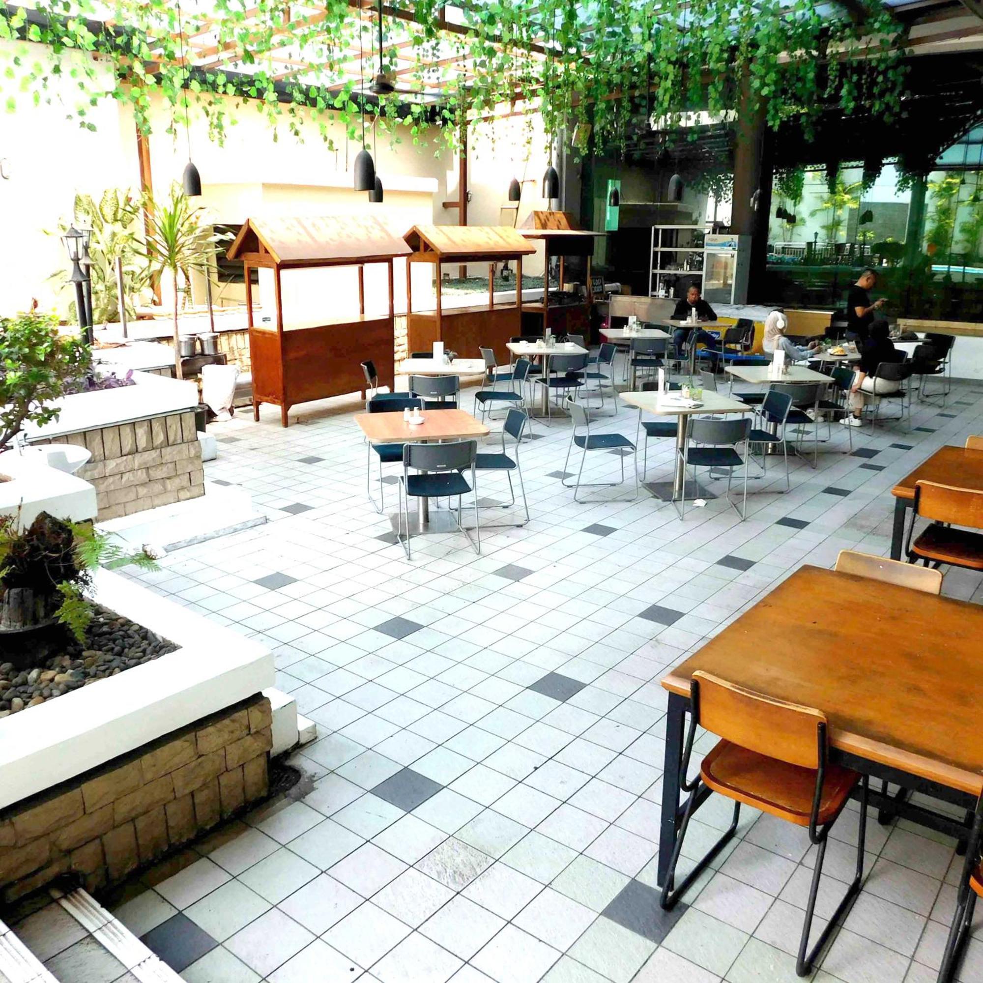 Tamarin Hotel Jakarta Manage By Vib Hospitality Management Exteriör bild